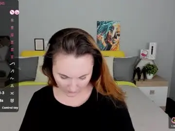 Chaturbate Adult Video Chat of red_naughtyfox