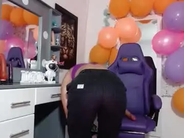 Chaturbate Free Porn Cam of hot_sexy_bunny