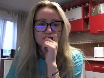 Chaturbate Live Sex Cam of melly_rosey