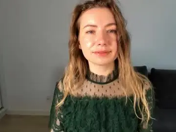 Chaturbate Adult Video Chat of mia_luxx92