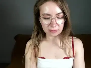 Chaturbate Nude Webcam of mia_luxx92