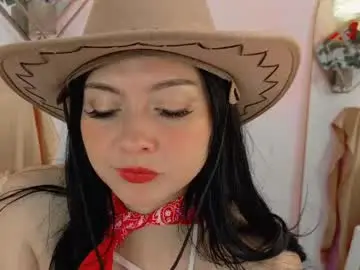 Chaturbate Live Sex Cam of naamah_b