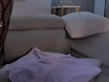Chaturbate Live Sex Cam of ambarjames_