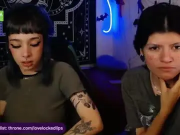 Chaturbate Free Porn Cam of lovelockedlips