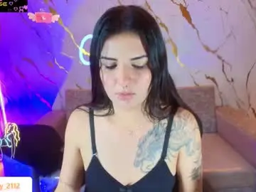 Chaturbate Adult Webcams of eemily_1