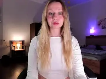 Chaturbate Live Sex of em_emilie