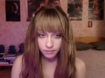 Chaturbate Live Sex of ellie_friendly