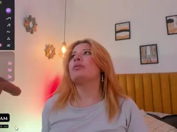 Chaturbate Adult Video Chat of khali_reed_