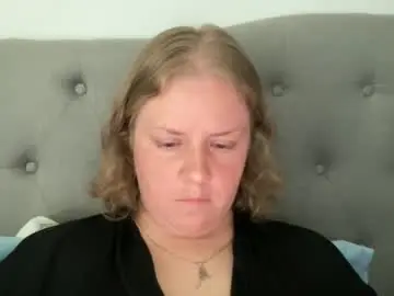 Chaturbate Watch Live Sex Cams of angeloflight273360