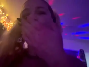 Chaturbate Private Sex Chat of blondedoll6917