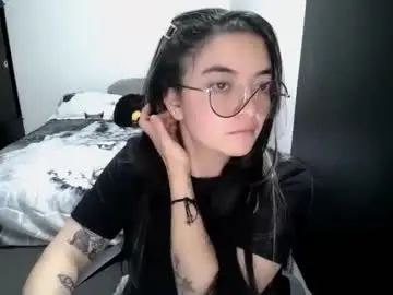 Chaturbate Free Live Porn of mocca_117