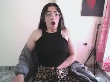Chaturbate Live Sex Cam of mocca_117