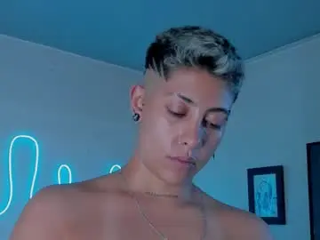 Chaturbate Adult Video Chat of aleja1214