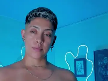 Chaturbate Live Sex Cam of aleja1214