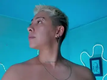 Chaturbate Nude Webcam of aleja1214