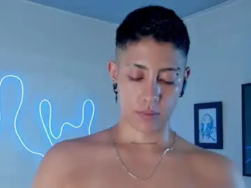 Chaturbate Live Sex Cam of aleja1214