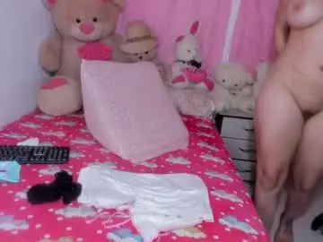 Chaturbate Best live sex cam show of dannajeins