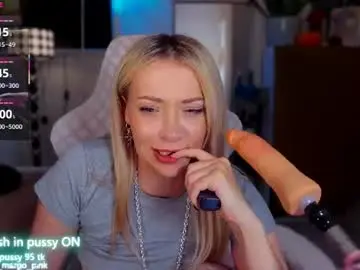 Chaturbate Free Porn Cam of margohotty