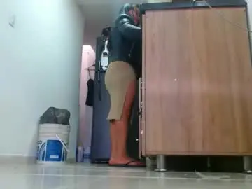 Chaturbate Live Porn of anaids_dam
