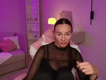 Chaturbate Live Porn of crimsona_dom
