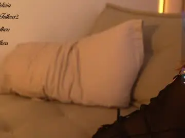 Chaturbate Live Sex Cam of letiziafulkers1