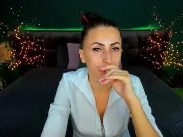 Chaturbate Watch Live Sex Cams of rebecca_diamonds