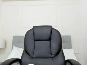 Chaturbate Live Porn of ema_jons