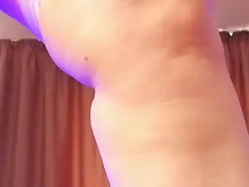 Chaturbate Live Sex Cam of melanniebrown