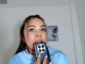 Chaturbate Free Porn Cam of kylie_loveee