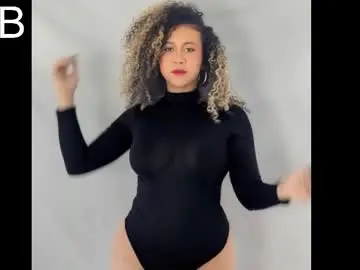 Chaturbate Watch Live Sex Cams of kenia_thompsom01