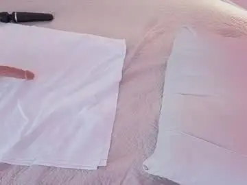 Chaturbate Free Porn Cam of allisonroberts_