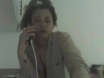 Chaturbate Live Sex Cam of andr267969