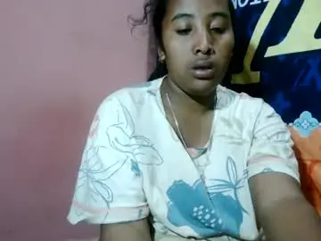Chaturbate Live Sex Cam of clarah0123