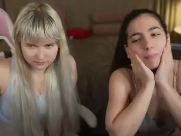 Chaturbate Nude Webcam of juicy_secrets_054