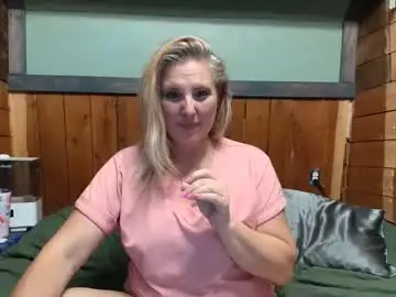 Chaturbate Live Sex Cam of littlelisa1