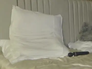 Chaturbate Watch Live Sex Cams of sensualhallie