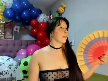 Chaturbate Sex Cam of konie_brn21