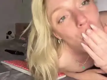Chaturbate Sex Chat of emmaonlyx1