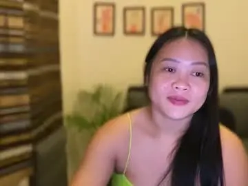 Chaturbate Live Sex Cam of sweetestsmile_