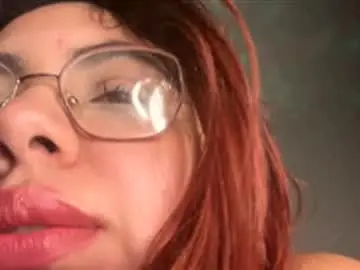 Chaturbate Adult Video Chat of xararouxxx