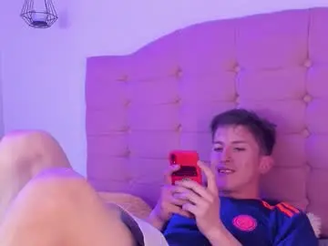 Chaturbate Live Porn of kitty_matias_ls