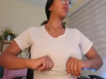 Chaturbate Nude Webcam of giisell