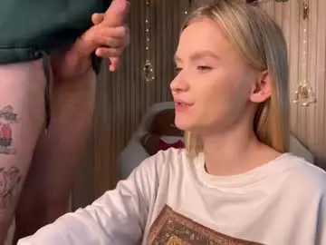 Chaturbate Adult Webcams of adele_nick2202