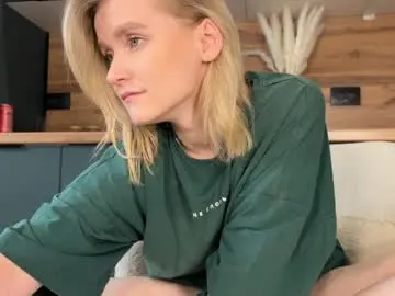 Chaturbate Adult Webcam of adele_nick2202