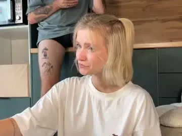 Chaturbate Live Sex of adele_nick2202