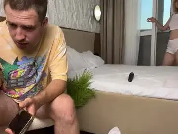 Chaturbate Live Porn of adele_nick2202
