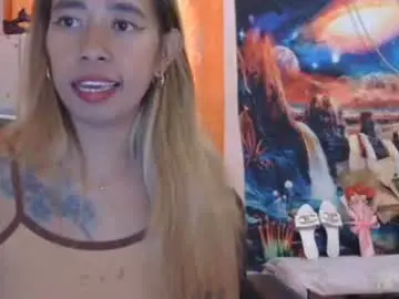 Chaturbate Live Sex Cam of pinaymorena_renelda