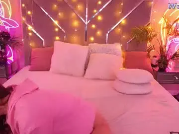 Chaturbate Free Live Porn of ellagoldenn