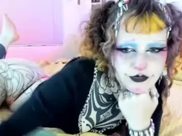 Chaturbate Free Porn Cam of friskyflowers