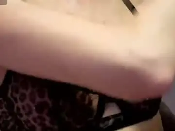 Chaturbate Adult Video Chat of diana_garrettt